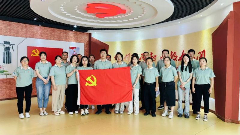 我院黨總支組織黨員干部參觀(guān)西安城投集團(tuán)清廉文化教育基地